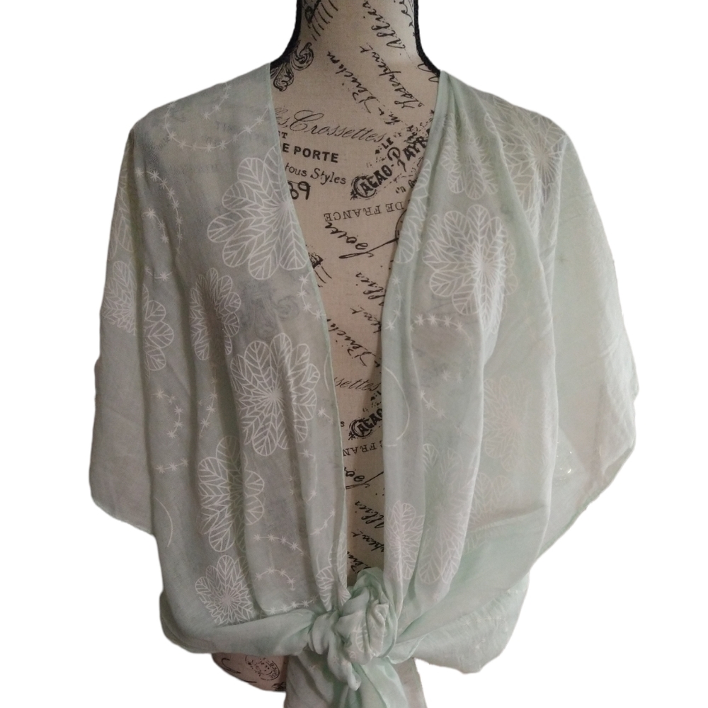 LVS collections open embroidered cardigan pale green onesize Boho